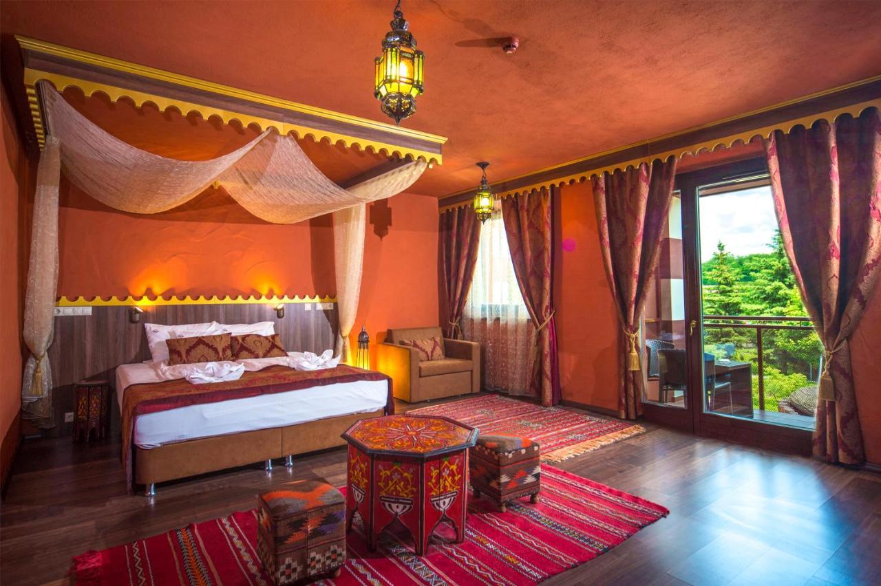 Meses Shiraz Hotel Superior-Adults Only 에게르잘록 외부 사진