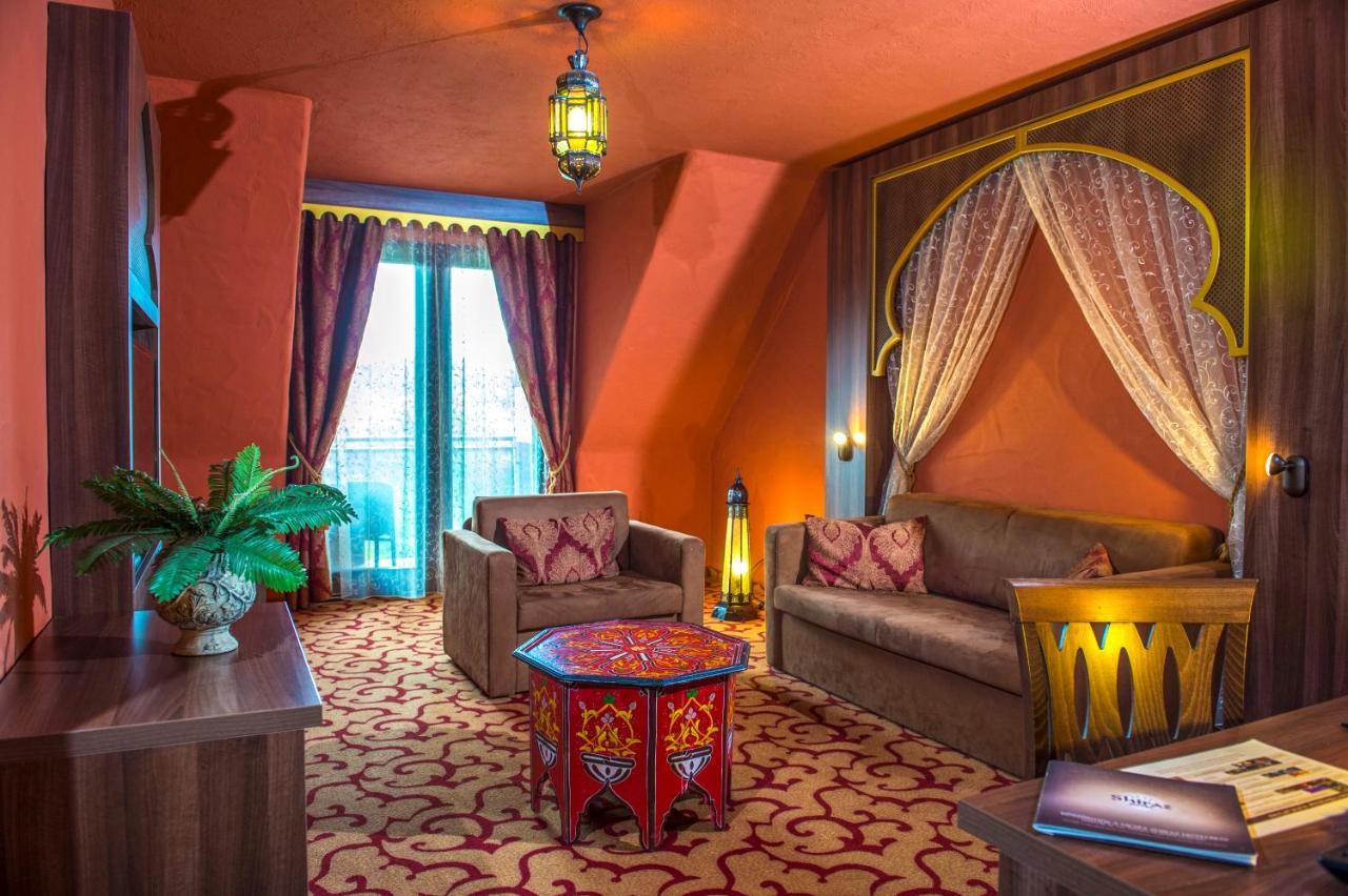 Meses Shiraz Hotel Superior-Adults Only 에게르잘록 외부 사진