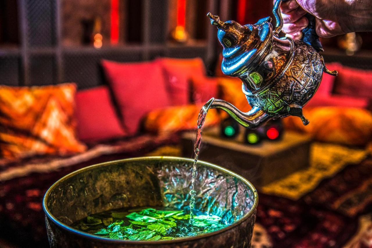 Meses Shiraz Hotel Superior-Adults Only 에게르잘록 외부 사진