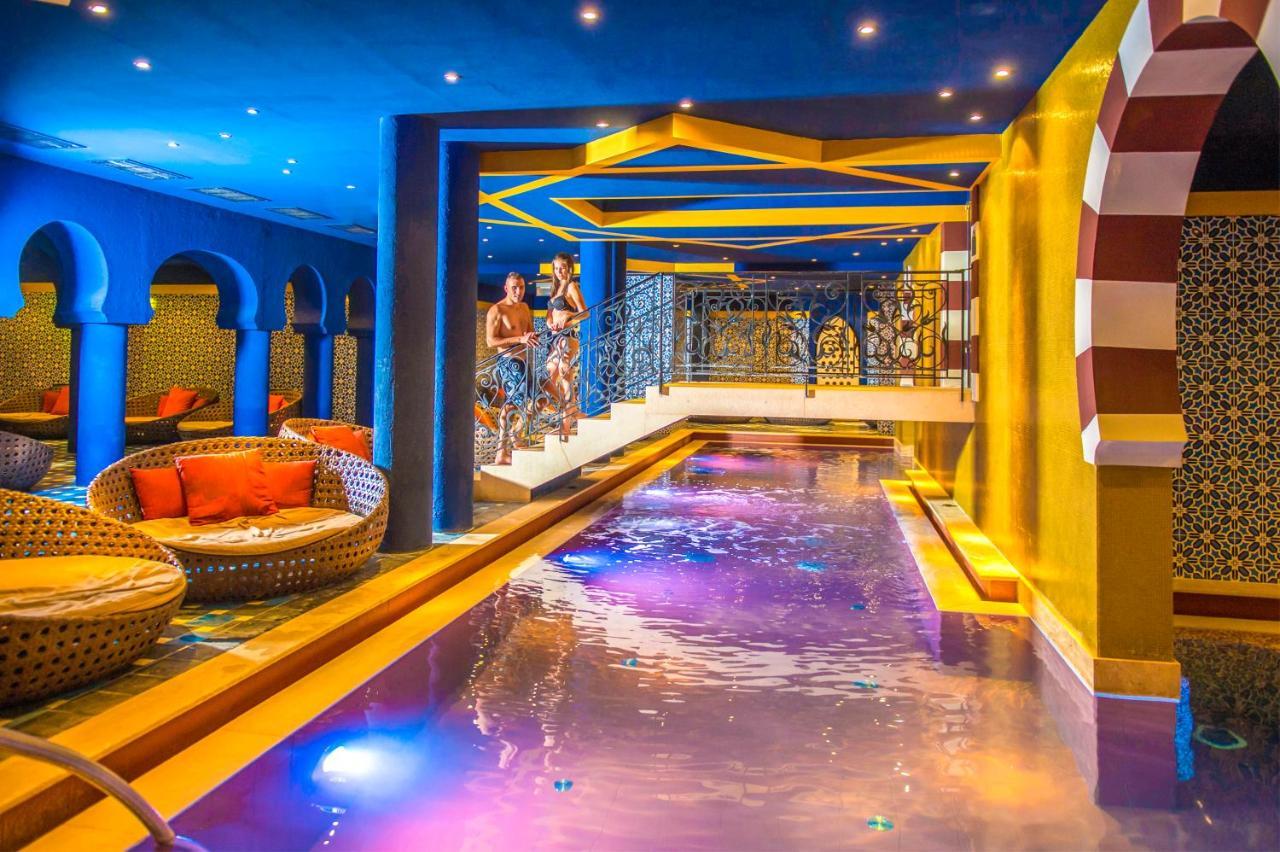 Meses Shiraz Hotel Superior-Adults Only 에게르잘록 외부 사진