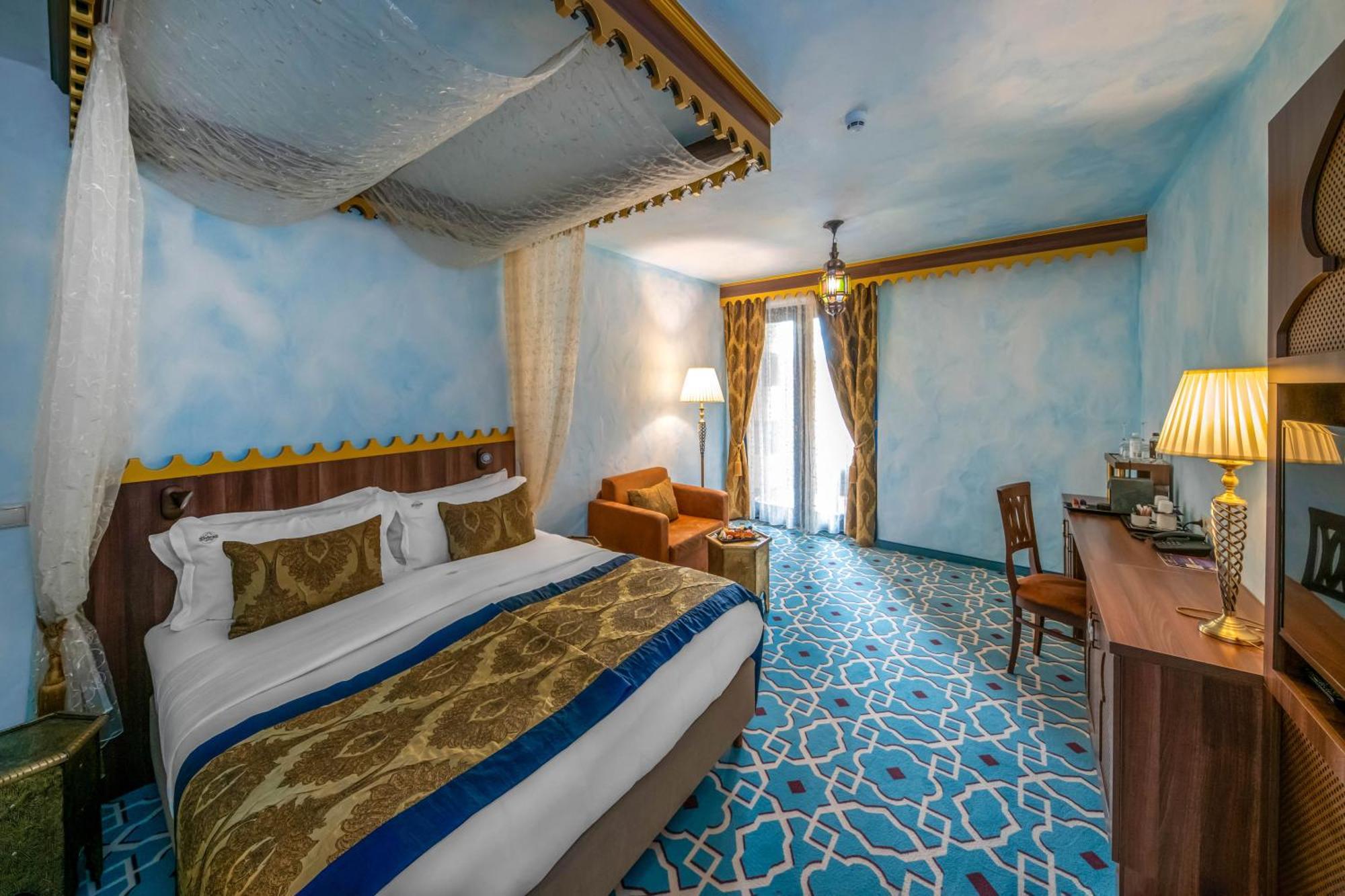 Meses Shiraz Hotel Superior-Adults Only 에게르잘록 외부 사진