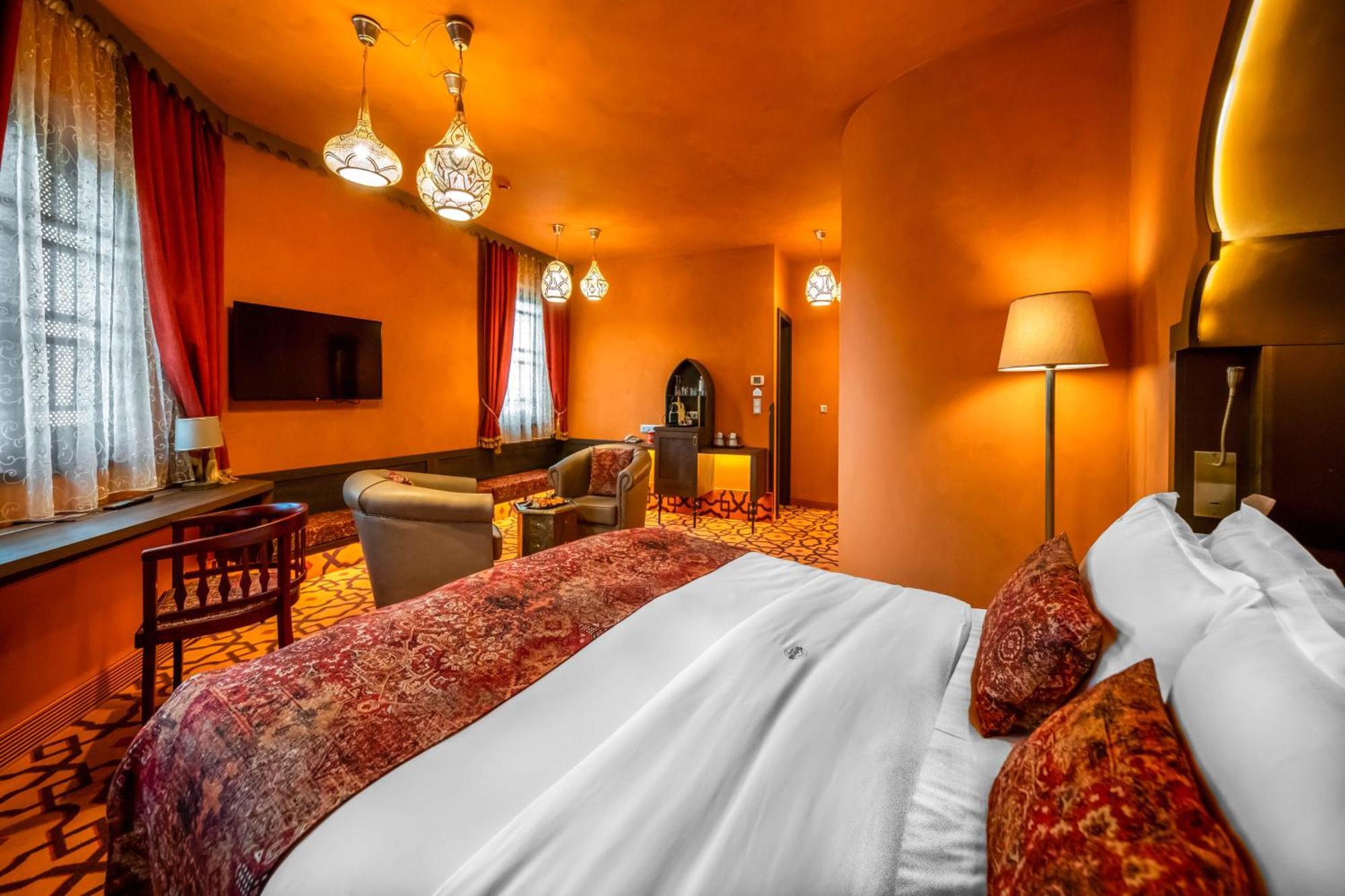 Meses Shiraz Hotel Superior-Adults Only 에게르잘록 외부 사진