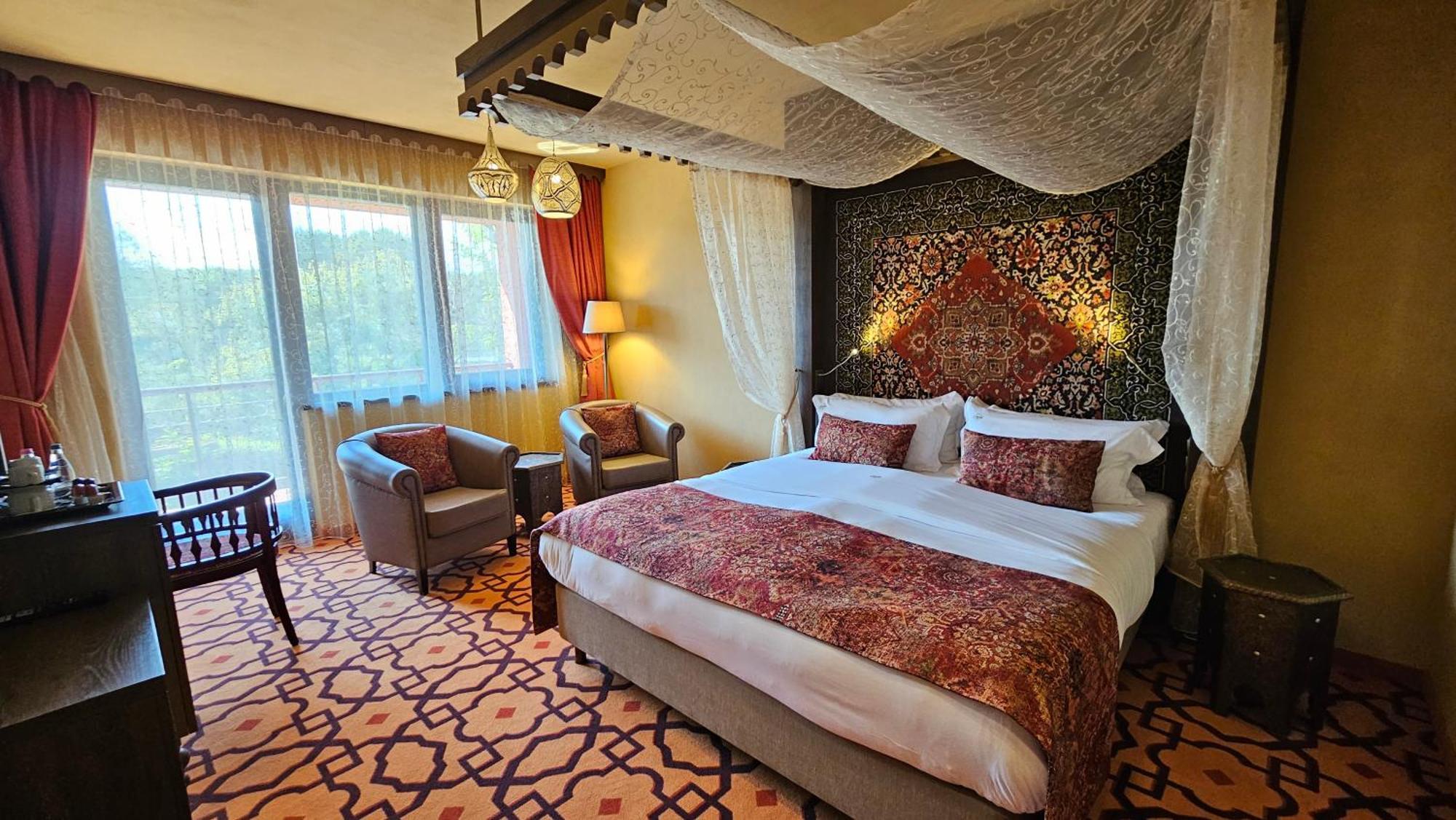 Meses Shiraz Hotel Superior-Adults Only 에게르잘록 외부 사진